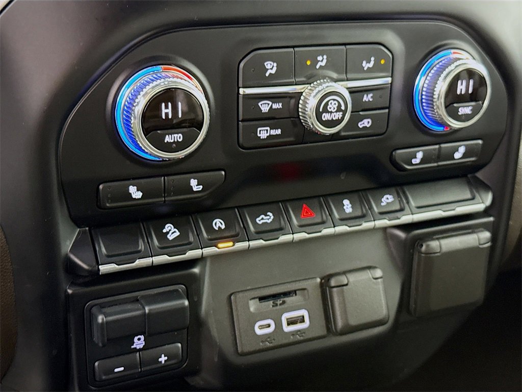 Used 2021 GMC Sierra 1500 SLE w/ X31 Off-Road Package image 7