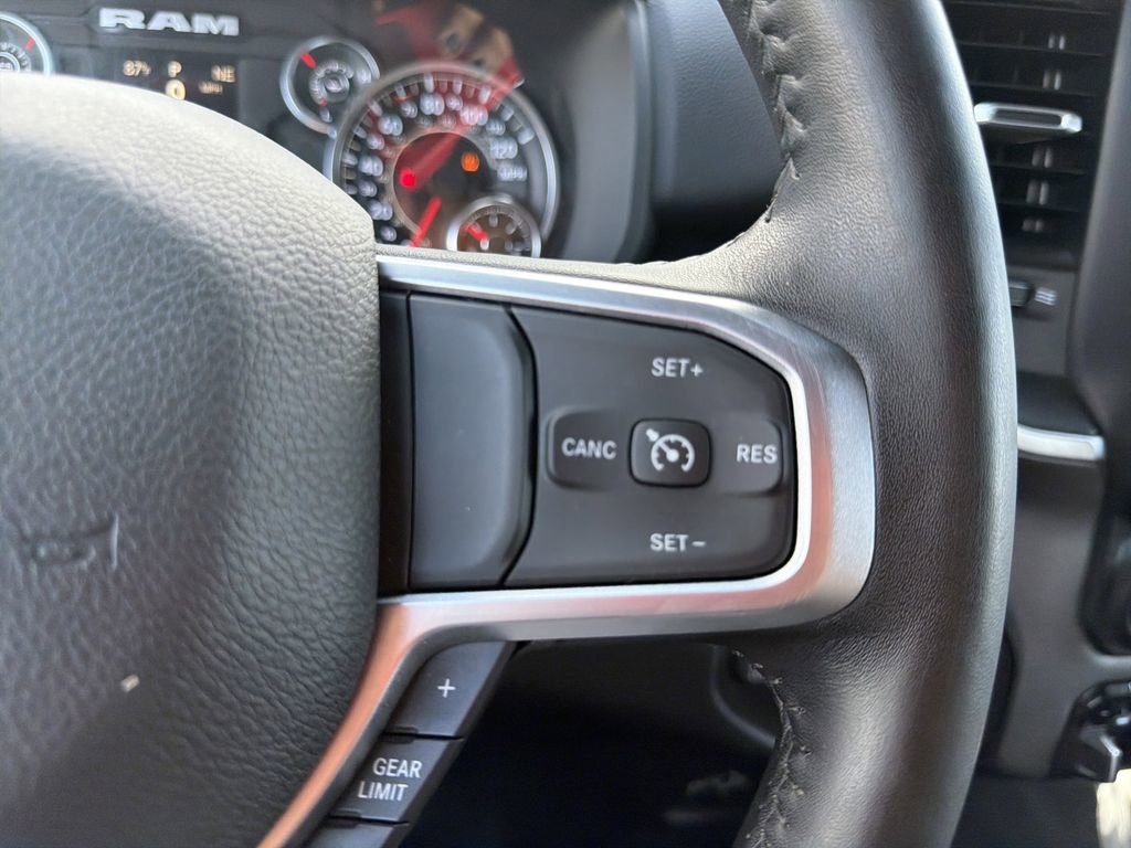 Used 2024 RAM 2500 Big Horn image 32