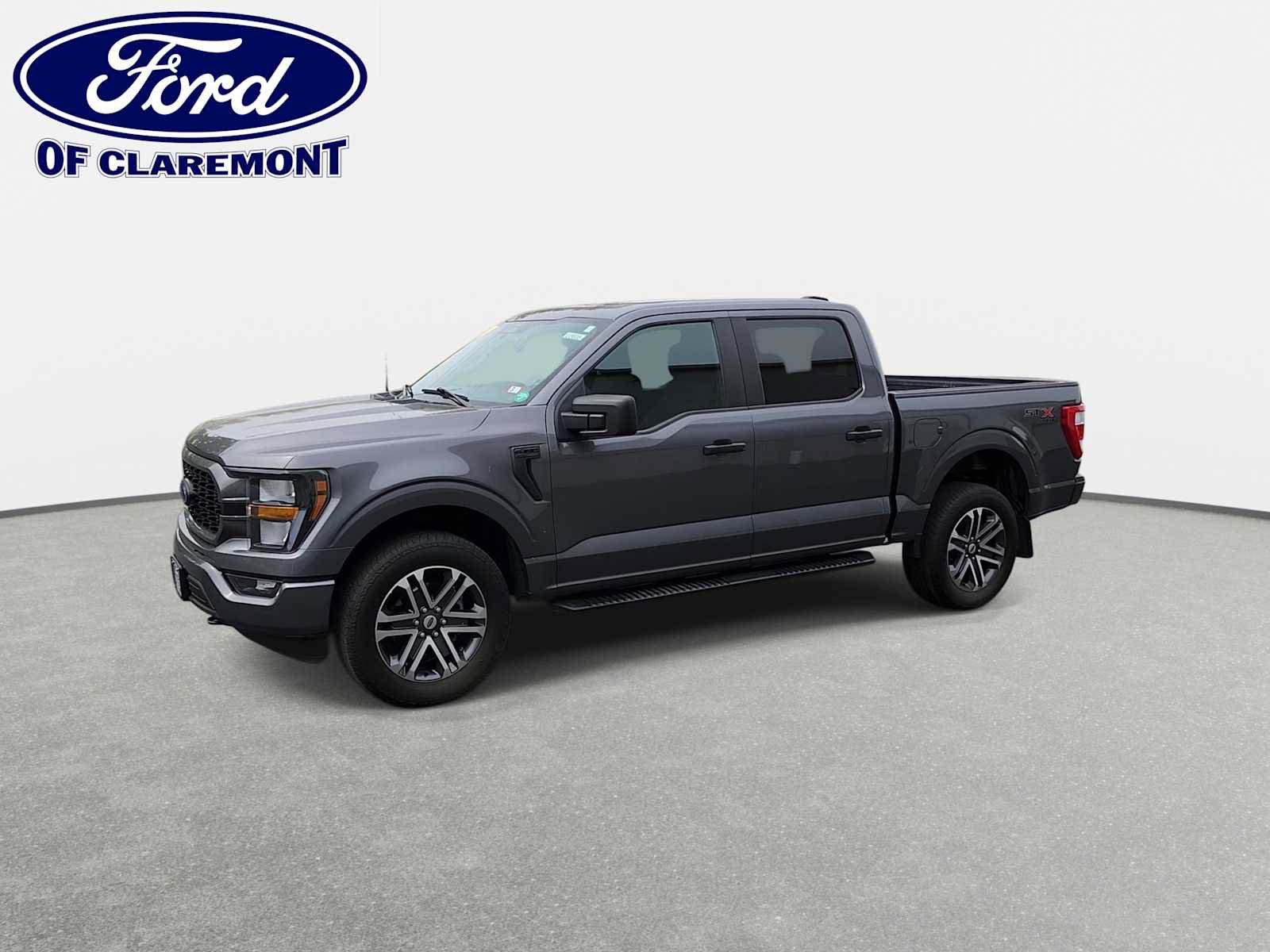 Used 2023 Ford F150 XL w/ STX Appearance Package AWD/4WD image 4