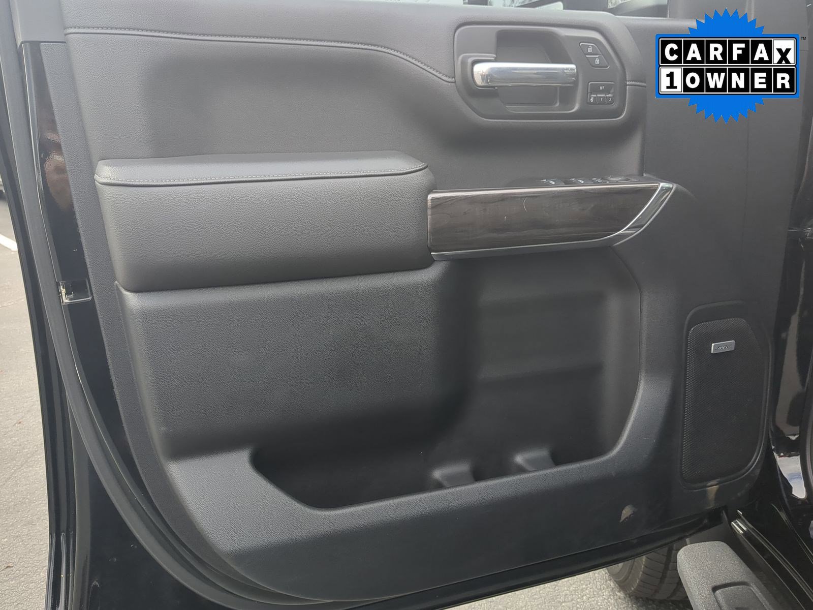 Used 2021 Chevrolet Silverado 3500 LTZ w/ LTZ Plus Package image 10