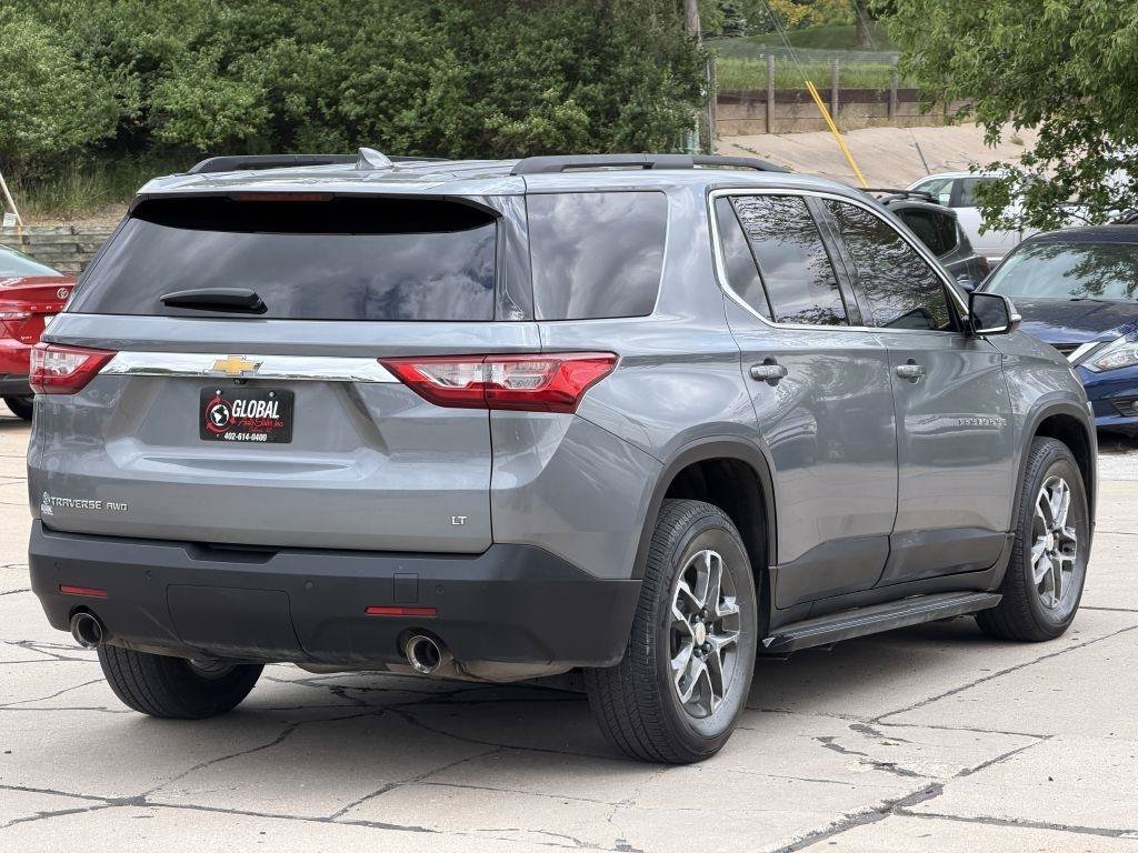 Used 2020 Chevrolet Traverse LT w/ Driver Confidence II Package AWD/4WD image 6