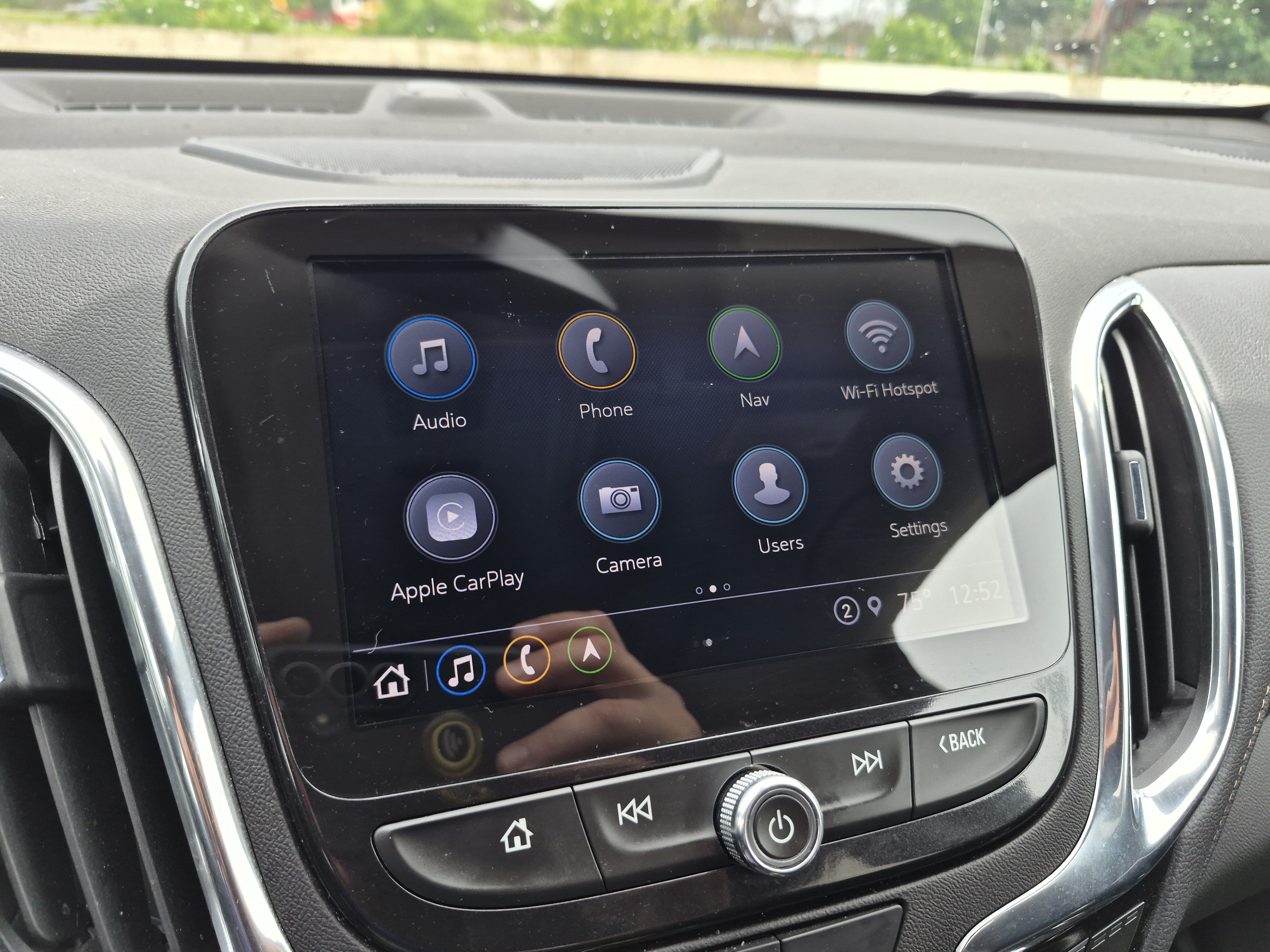 Used 2023 Chevrolet Equinox Premier AWD/4WD image 23