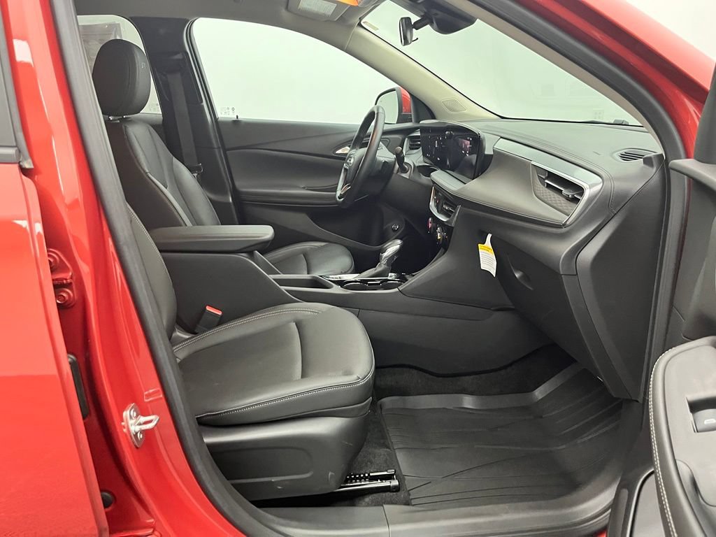 Used 2024 Buick Encore GX Sport Touring w/ Comfort Package FWD image 33