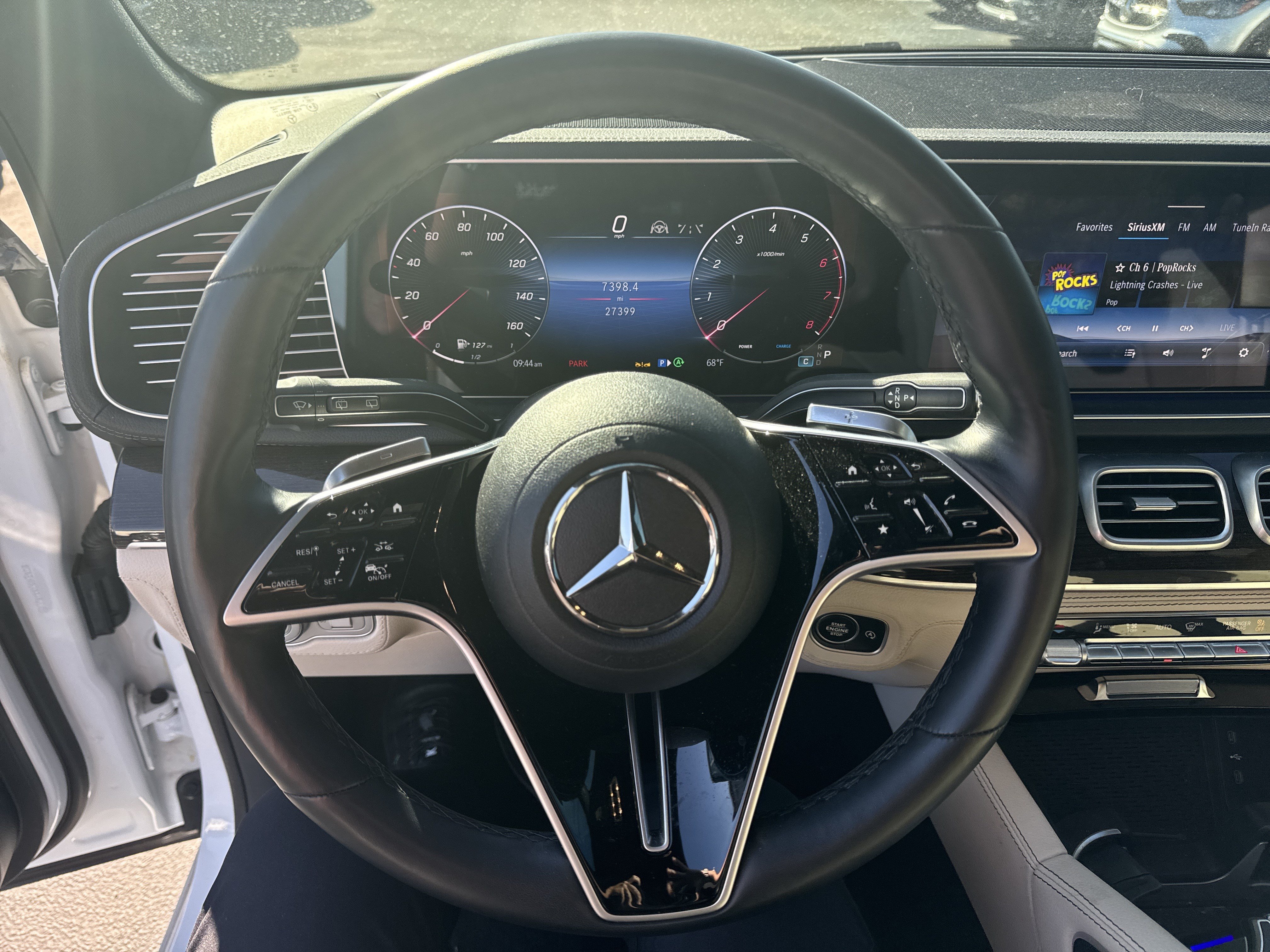 Used 2024 Mercedes-Benz GLE 450 4MATIC image 18