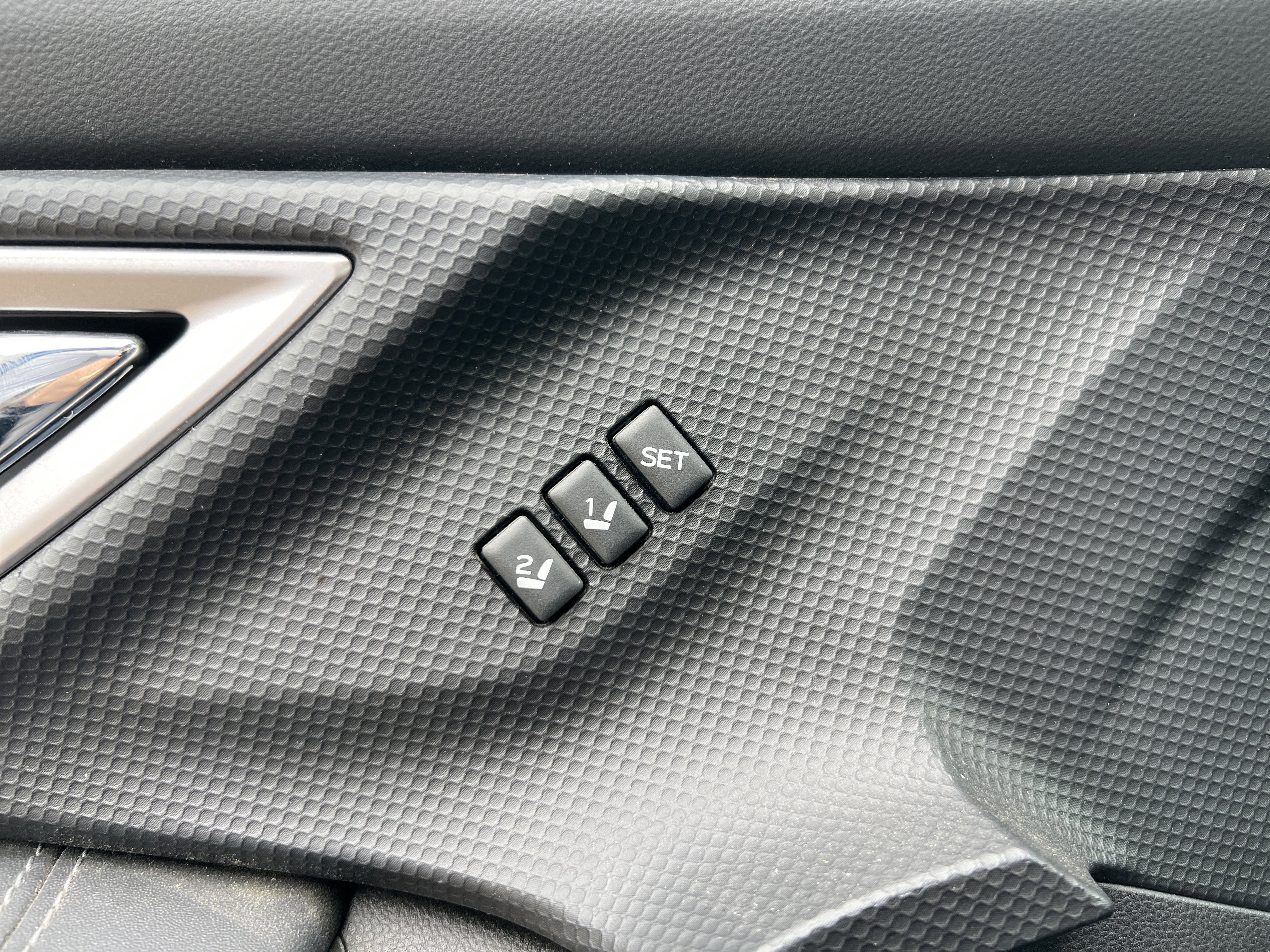 Used 2022 Subaru Forester Touring image 6