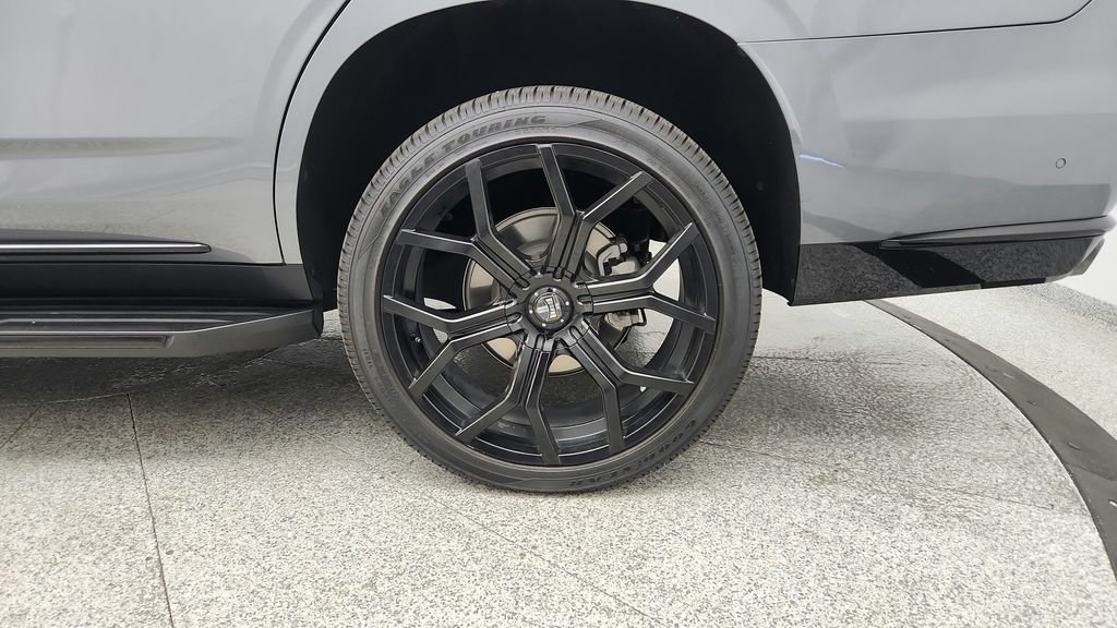 Used 2021 Cadillac Escalade Sport w/ LPO, ONYX Package AWD/4WD image 15