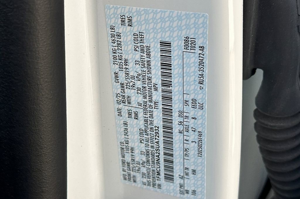 New 2025 Ford Escape ST-Line Select AWD/4WD image 21