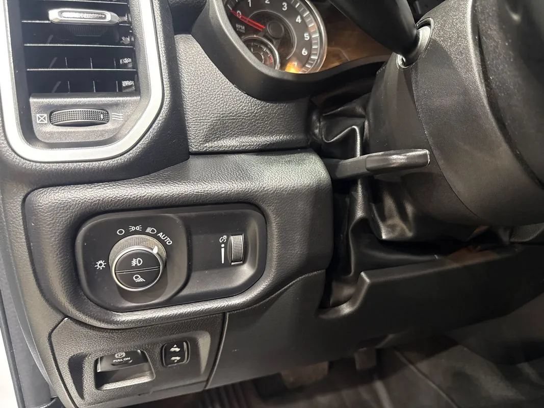 Used 2022 RAM 1500 Big Horn AWD/4WD image 97
