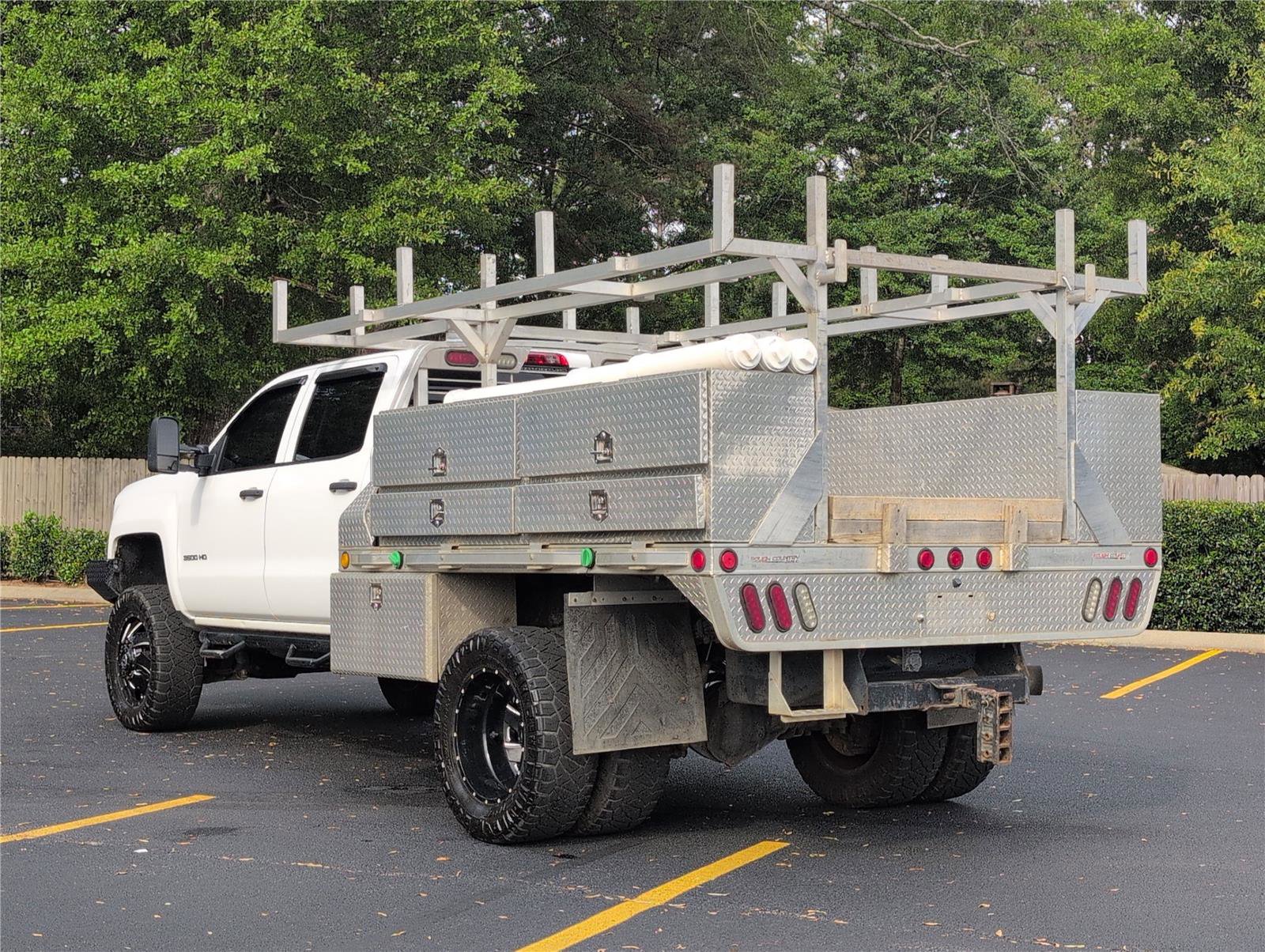 Used 2015 Chevrolet Silverado 3500 W/T w/ Snow Plow Prep Package AWD/4WD image 3