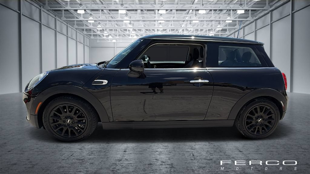 Used 2019 MINI Cooper 2-Door Hardtop FWD image 2