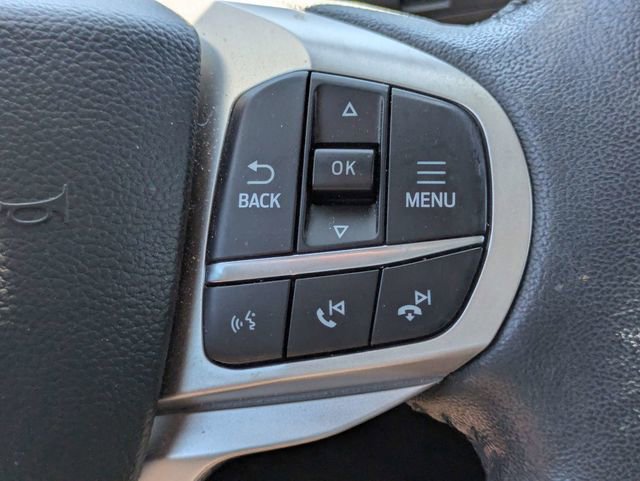 Used 2022 Ford Explorer XLT w/ Equipment Group 202A image 27