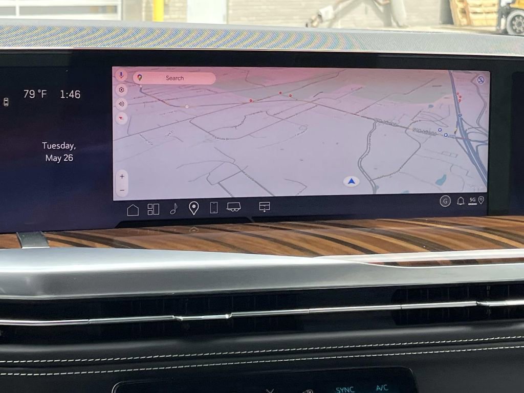 New 2026 Cadillac Escalade ESV Platinum Sport AWD/4WD image 16