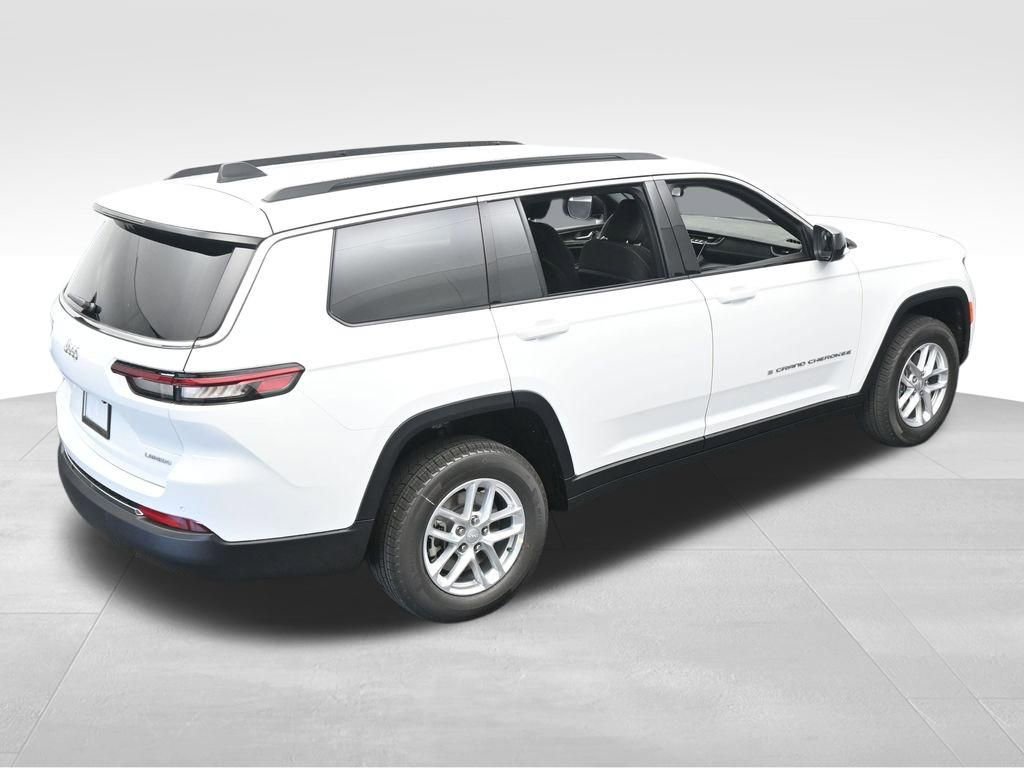 Used 2024 Jeep Grand Cherokee L Laredo w/ Luxury Tech Group I image 44