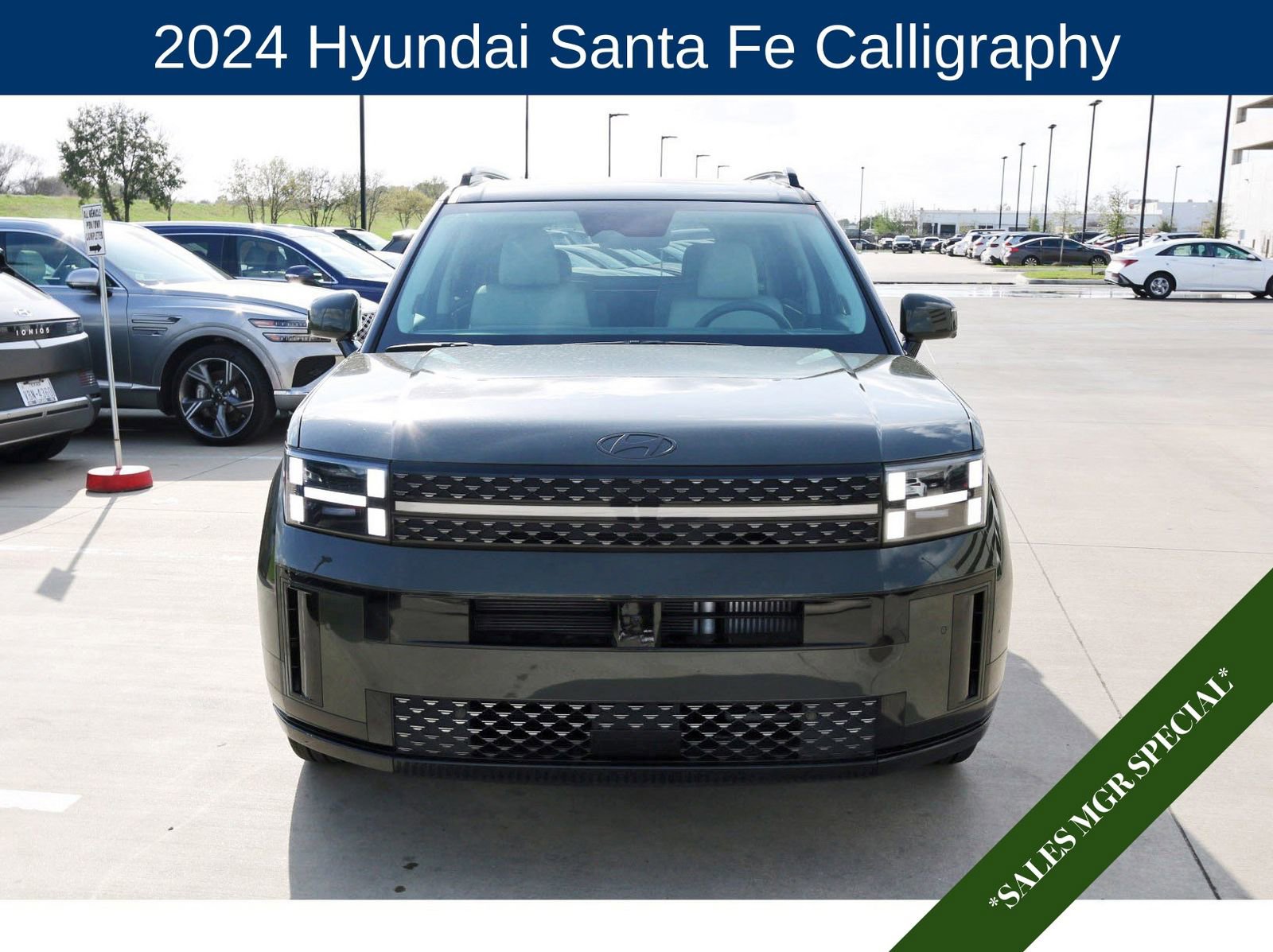 Used 2024 Hyundai Santa Fe Calligraphy image 2