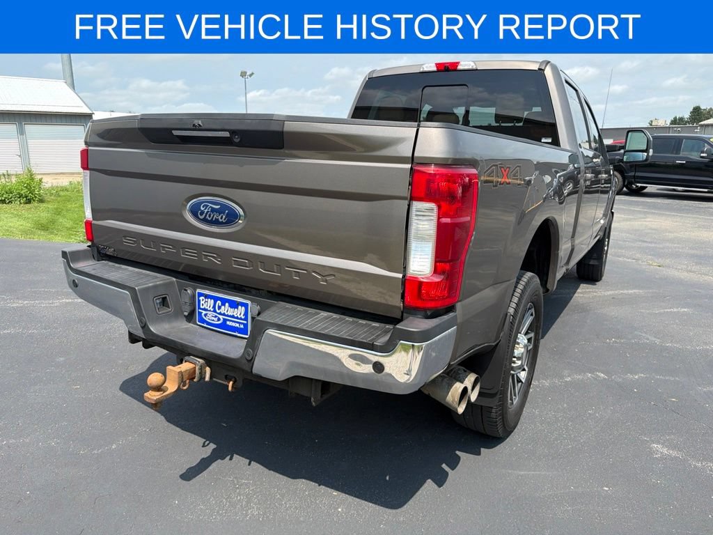 Used 2019 Ford F250 Lariat w/ Lariat Ultimate Package AWD/4WD image 4