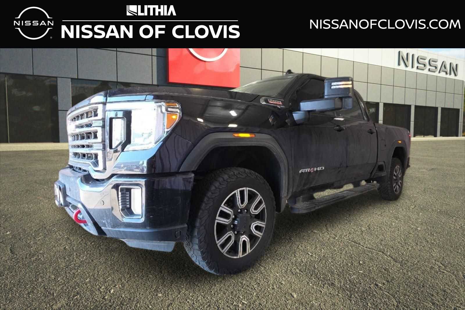 Used 2020 GMC Sierra 2500 AT4 w/ AT4 Premium Package AWD/4WD image 1