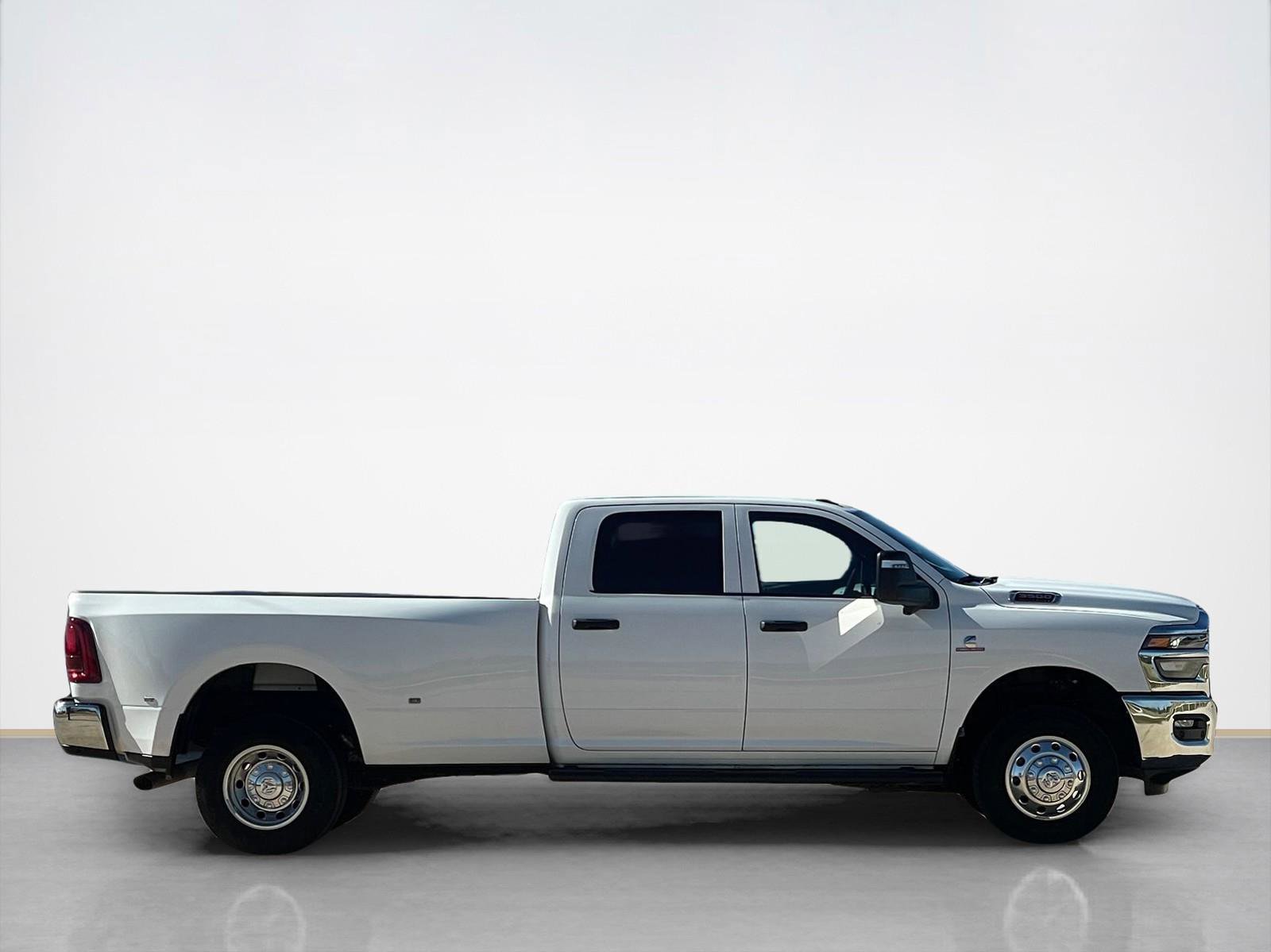Used 2025 RAM 3500 Tradesman image 8