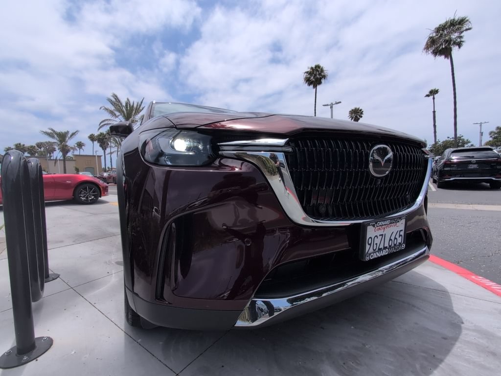 Used 2024 MAZDA CX-90 Plug-In Hybrid w/ Premium Plus AWD/4WD image 32