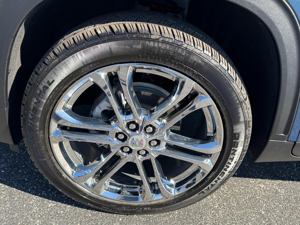 Used 2026 Buick Enclave Preferred w/ Power Package image 7