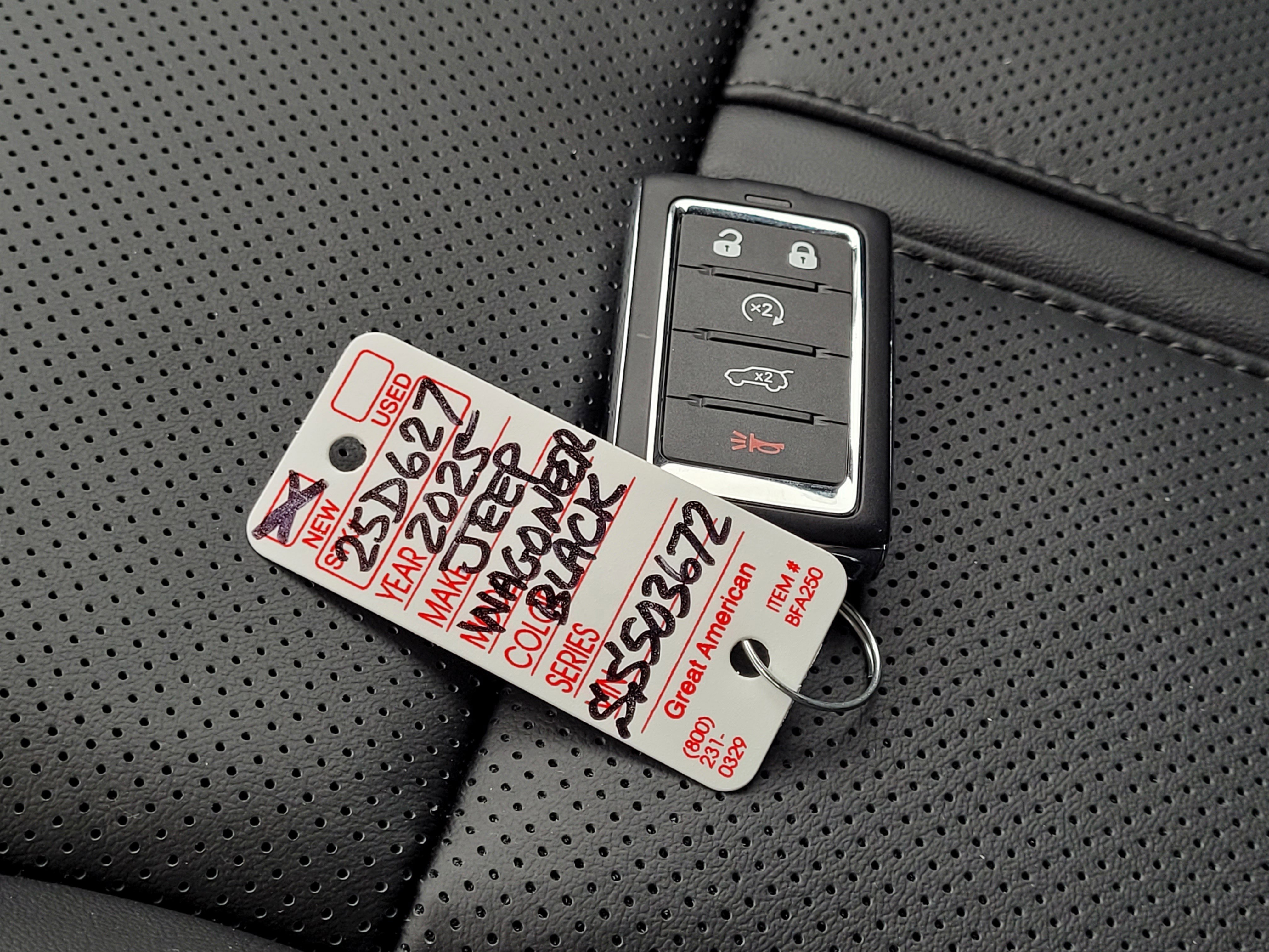 New 2025 Jeep Wagoneer 4WD w/ Premium Group I image 20