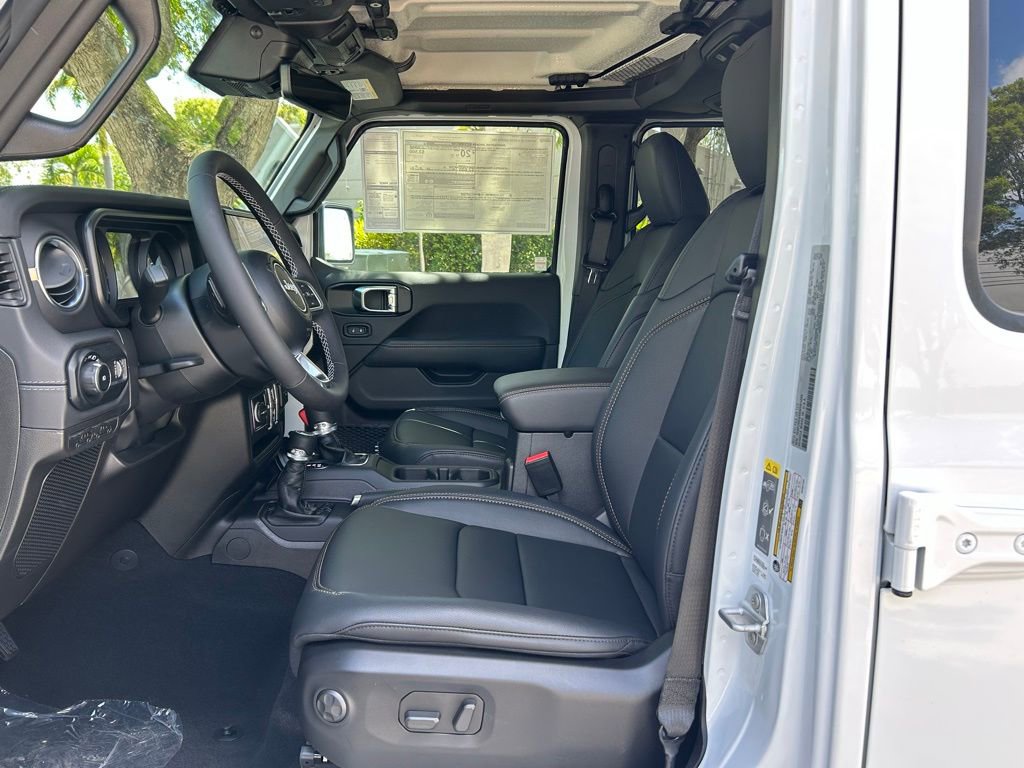 New 2025 Jeep Wrangler Sahara image 10