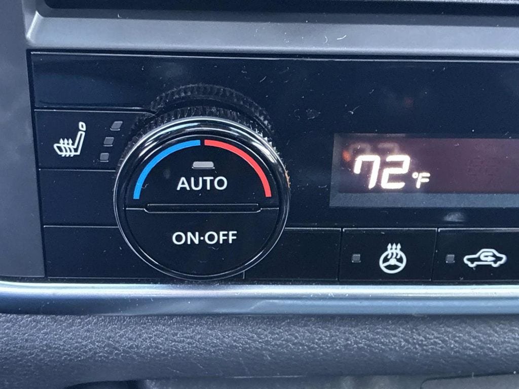 Certified 2023 Nissan Rogue SV w/ SV Premium B Package image 32