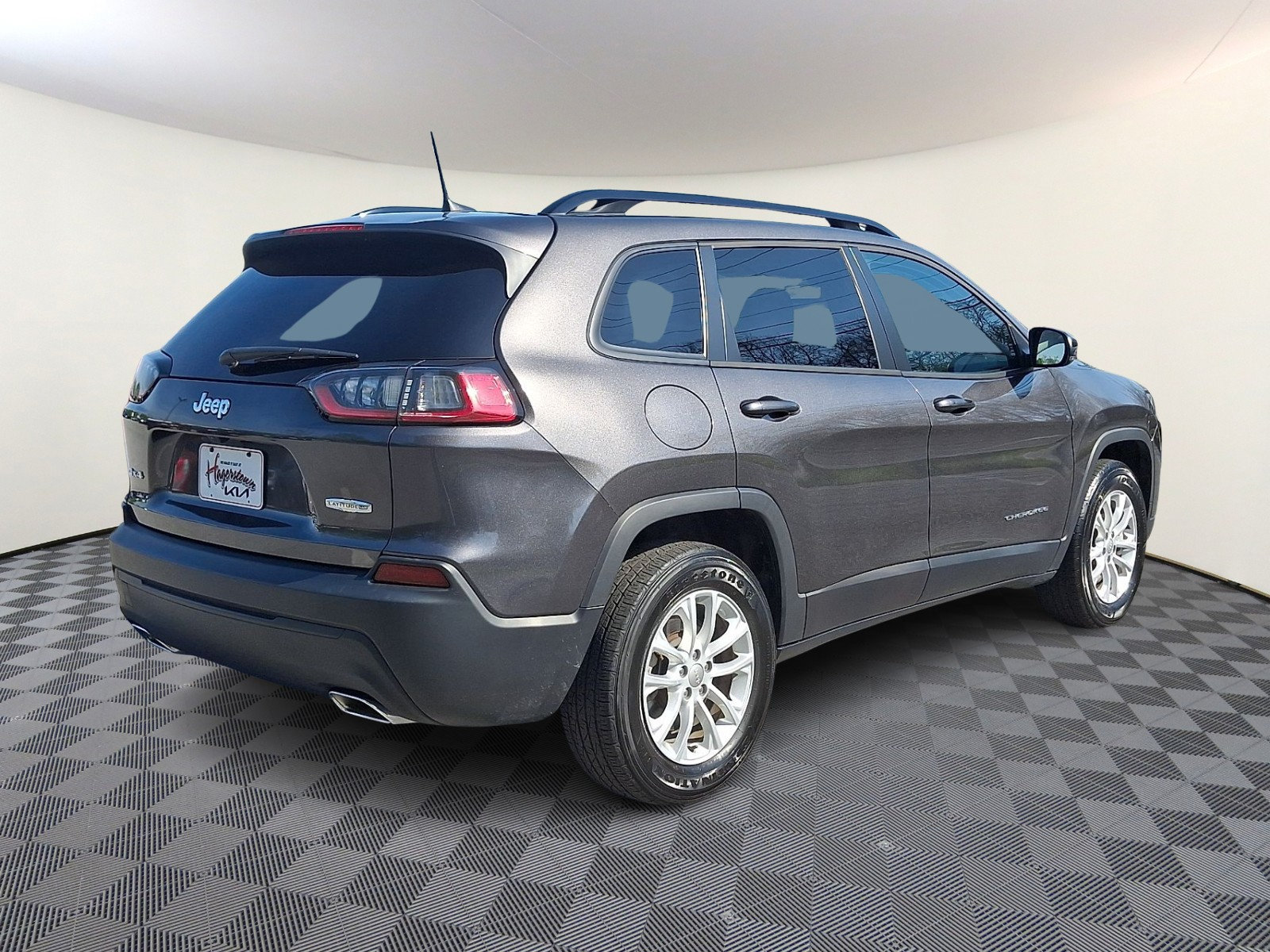 Used 2022 Jeep Cherokee Latitude Lux w/ Sun & Sound Group AWD/4WD image 6