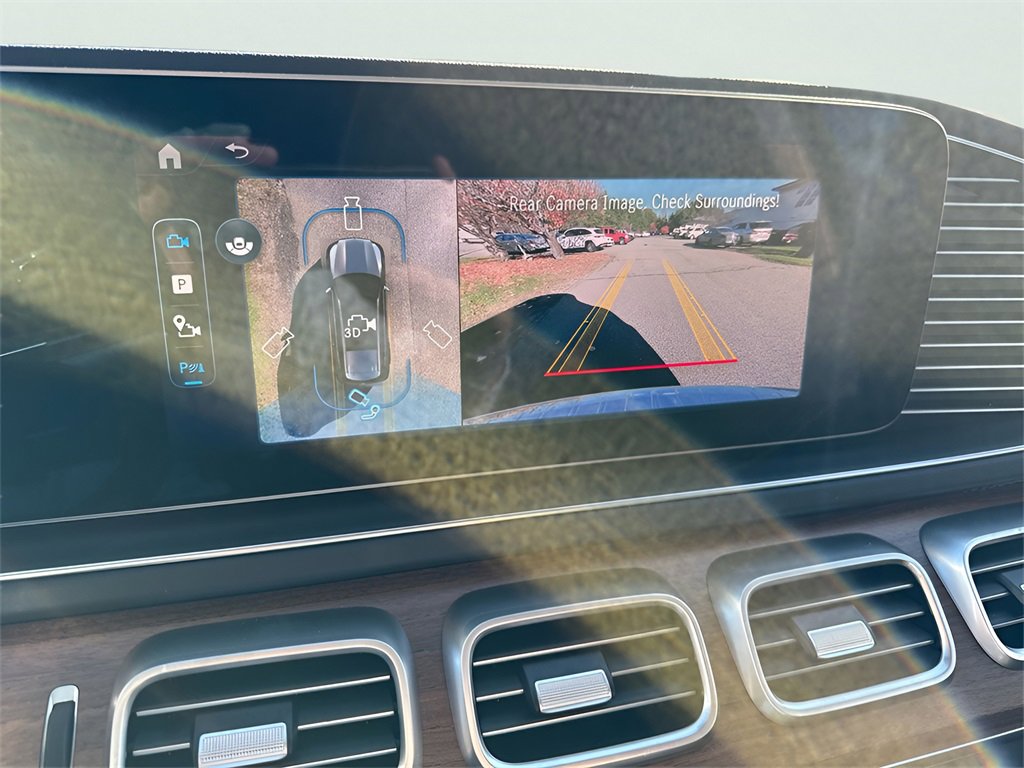 New 2026 Mercedes-Benz GLS 450 4MATIC image 16