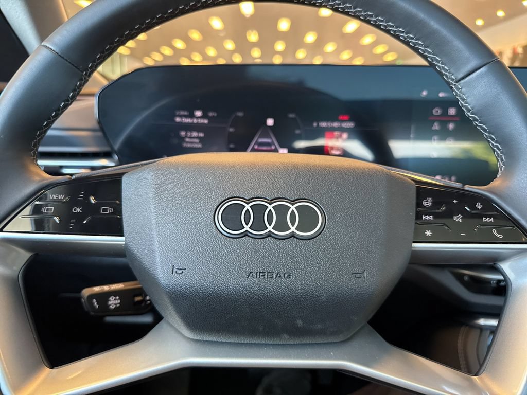 Certified 2025 Audi Q5 Premium w/ Convenience Package AWD/4WD image 31