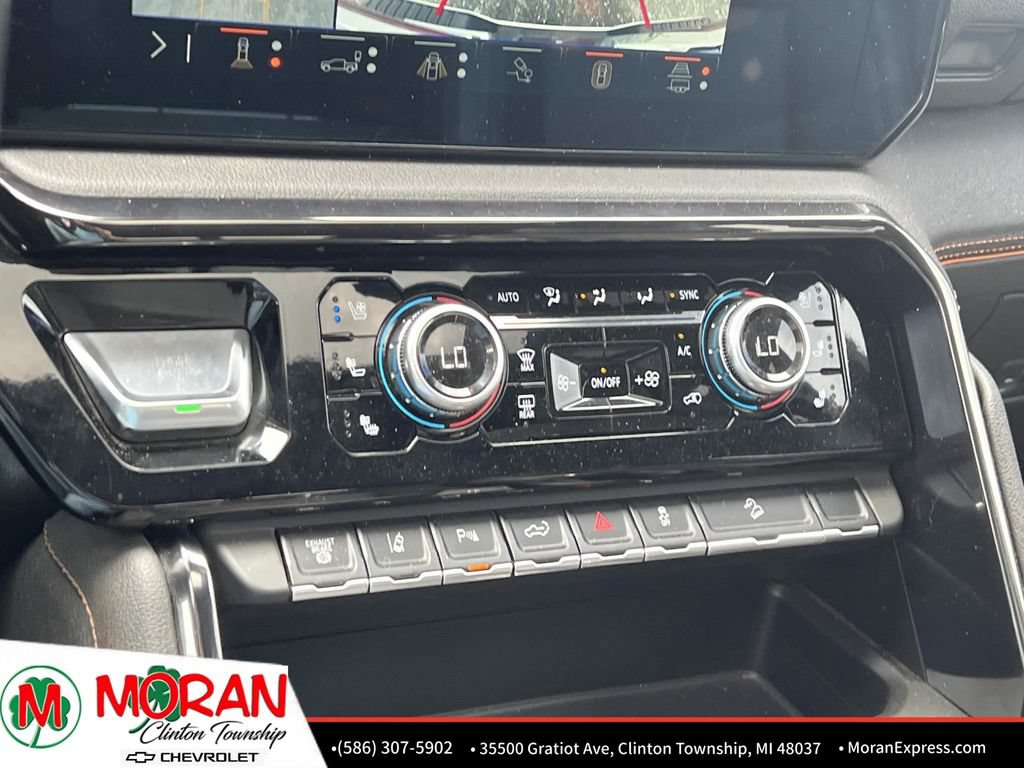 Certified 2024 GMC Sierra 3500 AT4 w/ AT4 Premium Plus Package AWD/4WD image 24