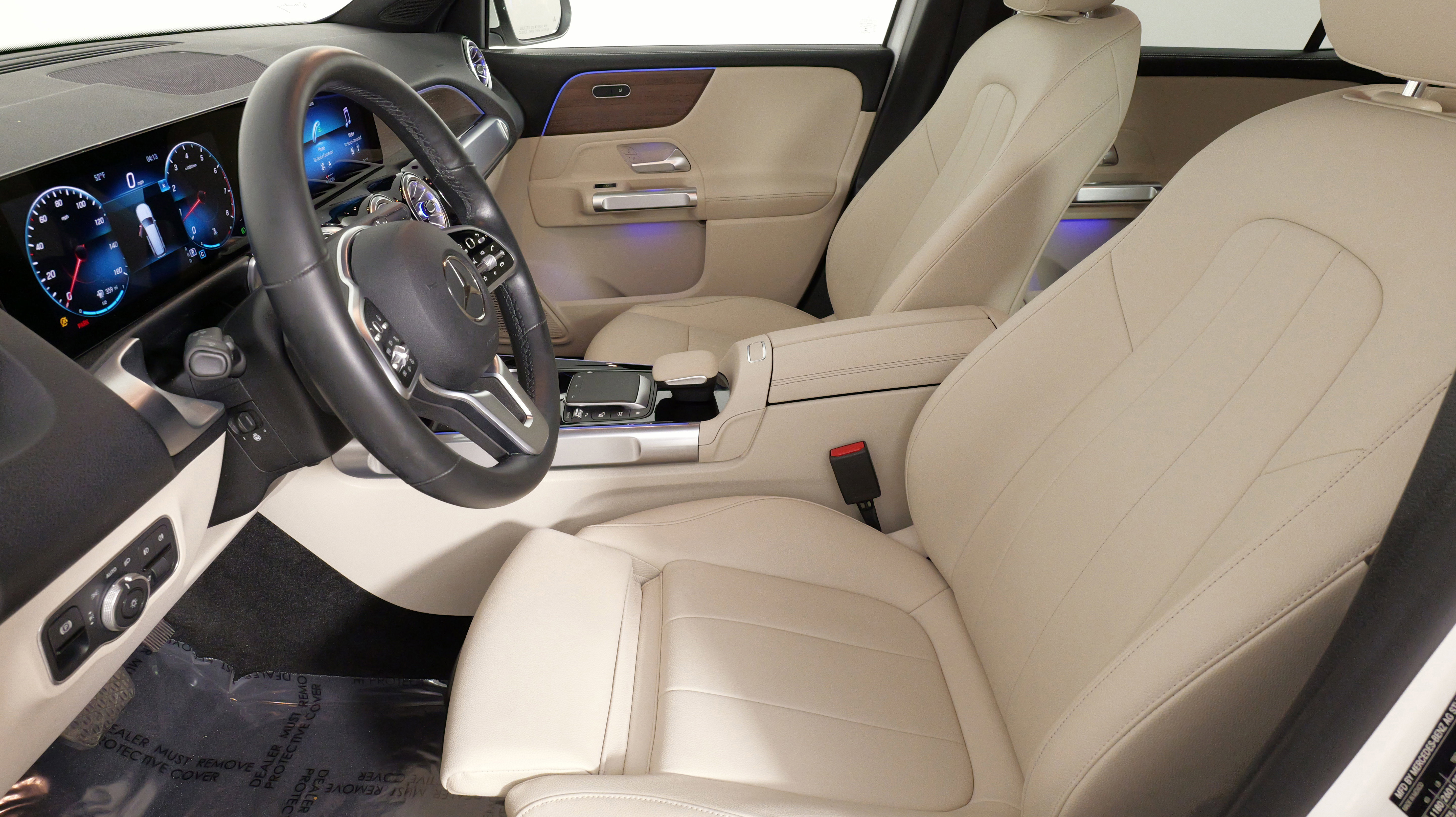 Used 2022 Mercedes-Benz GLB 250 4MATIC image 31