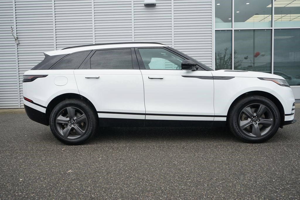 Used 2025 Land Rover Range Rover Velar Dynamic SE AWD/4WD image 8