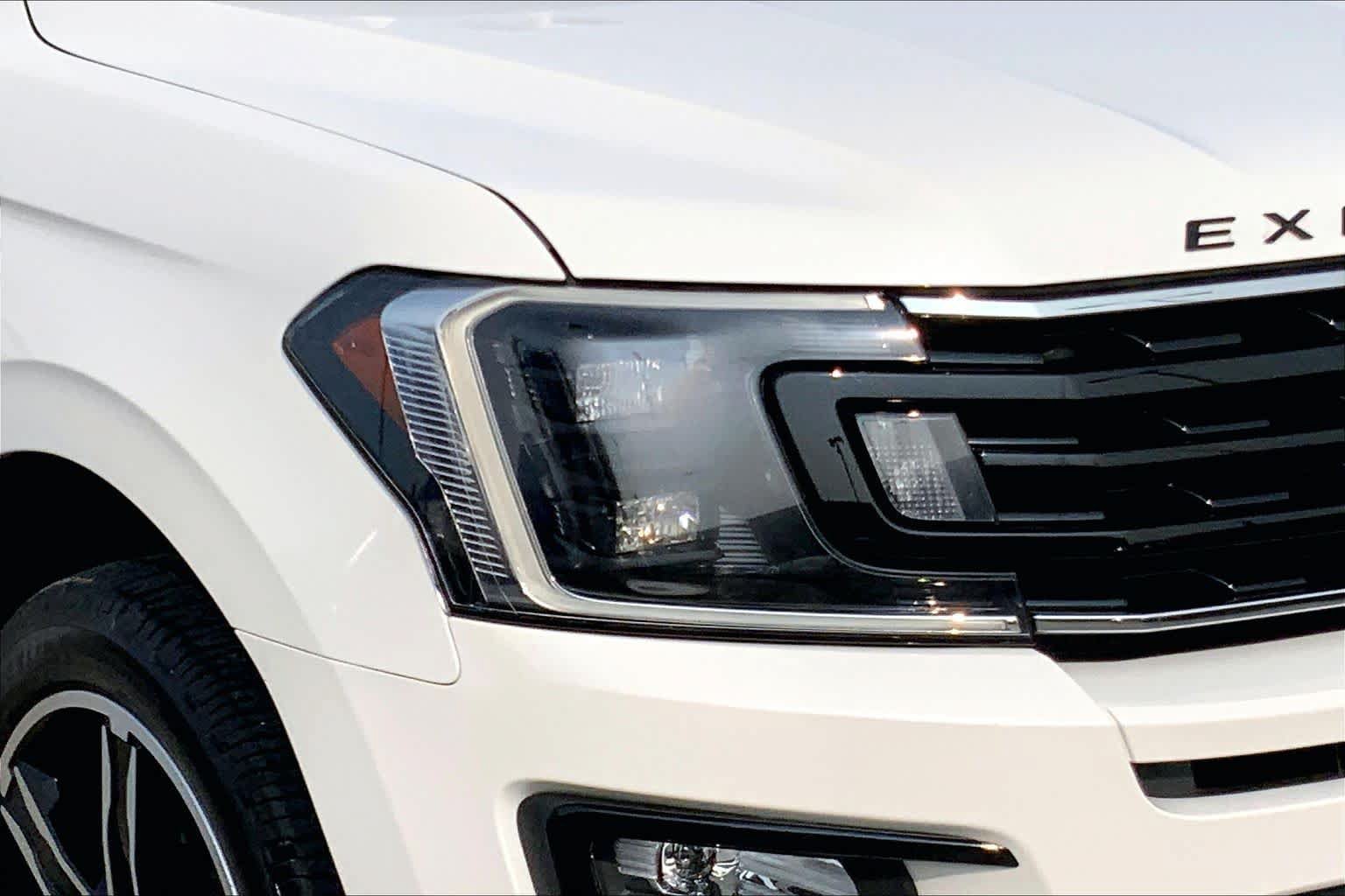 Used 2021 Ford Expedition Limited RWD image 25