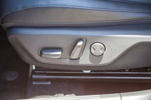 Certified 2023 Kia Niro EX Touring FWD image 22