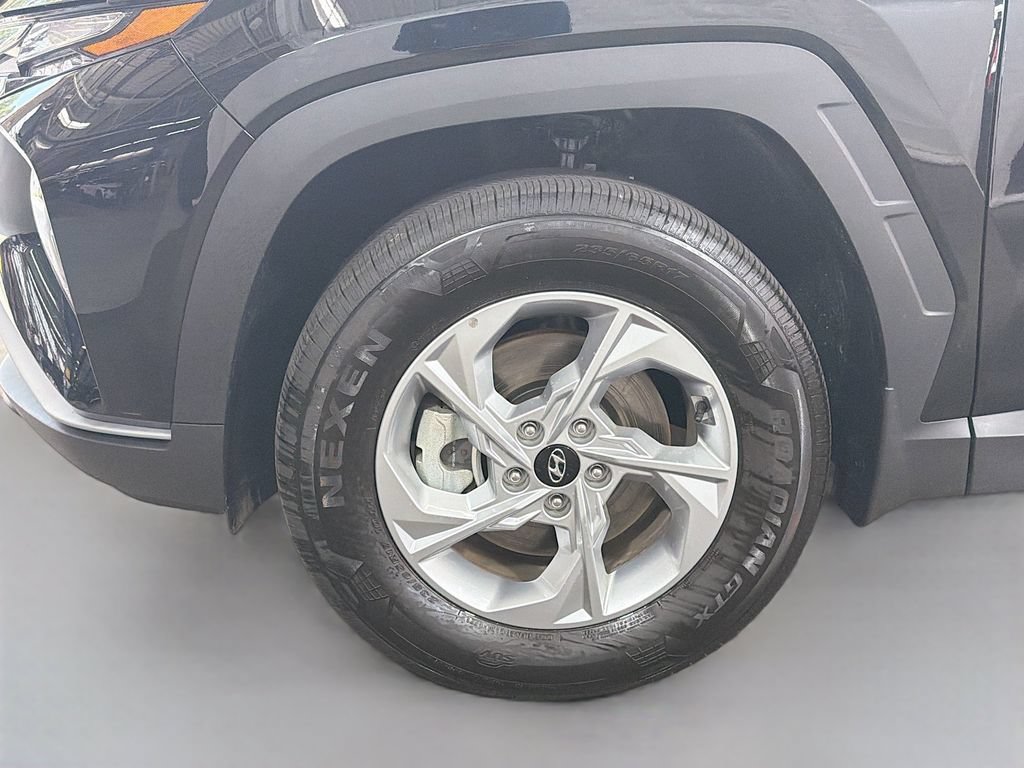 Used 2023 Hyundai Tucson SE AWD/4WD image 29