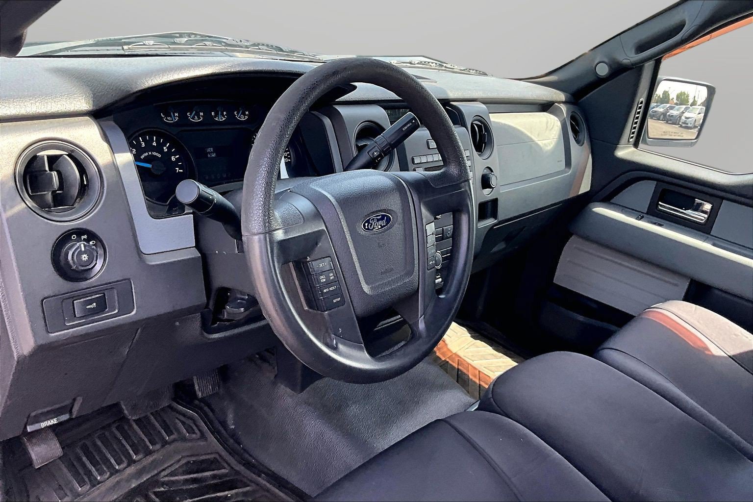 Used 2013 Ford F150 XL w/ Mid Equipment Group RWD image 18
