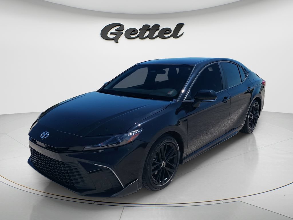 Used 2025 Toyota Camry SE w/ Multimedia Upgrade Package FWD image 1