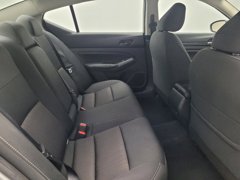 Used 2024 Nissan Altima 2.5 SV image 19