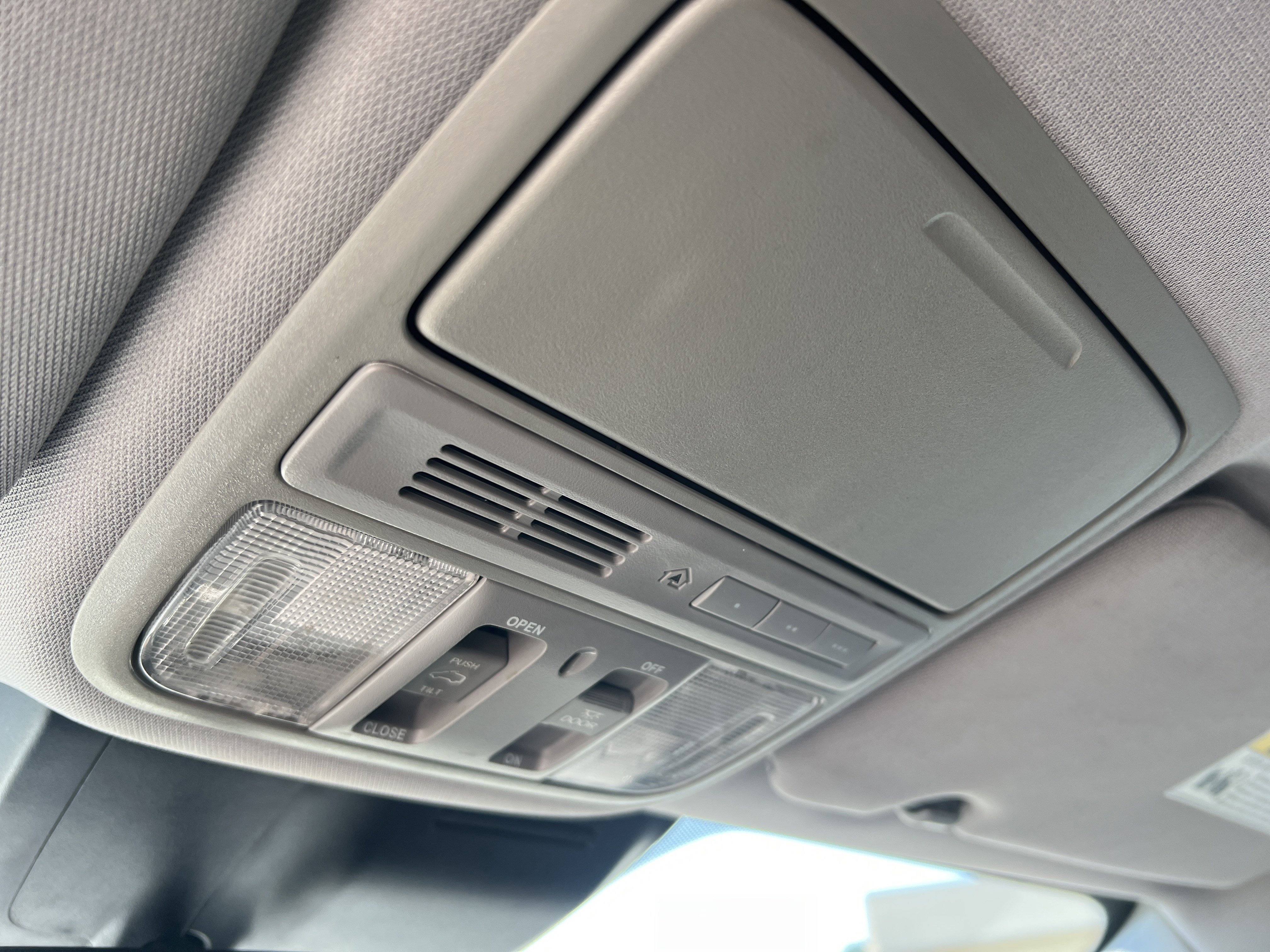 Used 2022 Honda CR-V EX-L image 24
