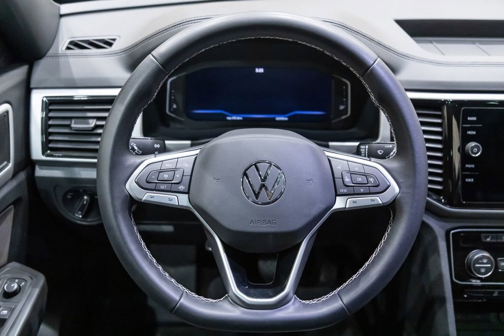 Used 2023 Volkswagen Atlas Cross Sport SE w/ Panoramic Sunroof Package image 15