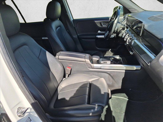 Used 2020 Mercedes-Benz GLB 250 image 19