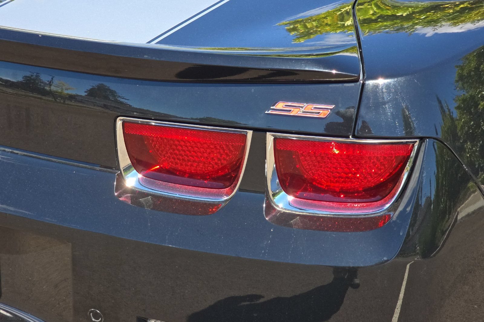Used 2011 Chevrolet Camaro SS w/ RS Package RWD image 23