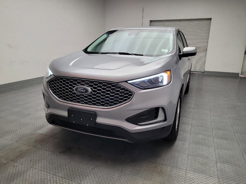 Used 2023 Ford Edge SEL image 15