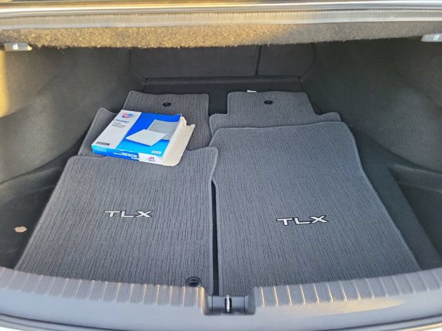 Used 2019 Acura TLX w/ Technology Package FWD image 6