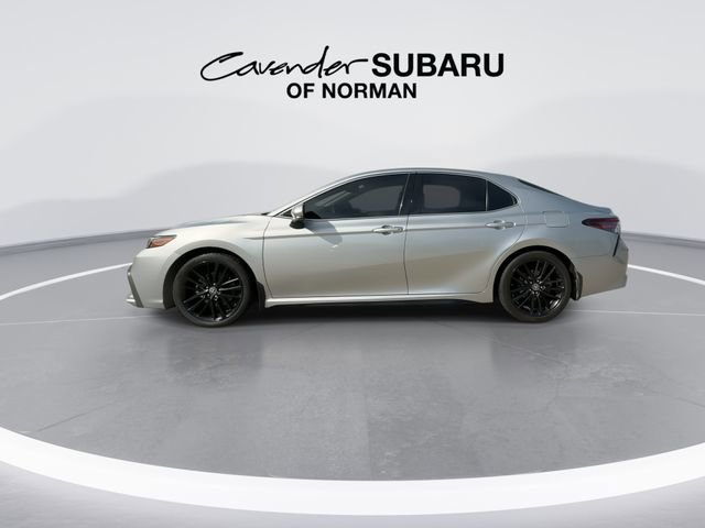 Used 2021 Toyota Camry XSE image 6