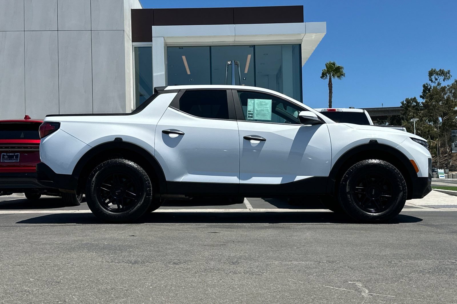 Used 2022 Hyundai Santa Cruz SEL AWD/4WD image 2