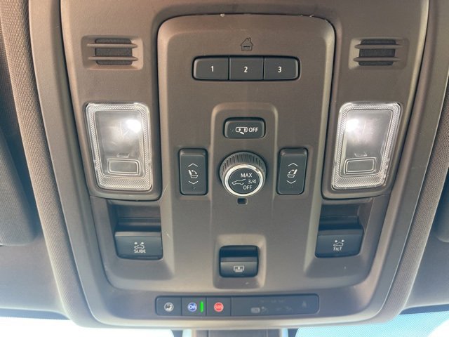 Used 2021 GMC Yukon SLT w/ SLT Premium Package image 35