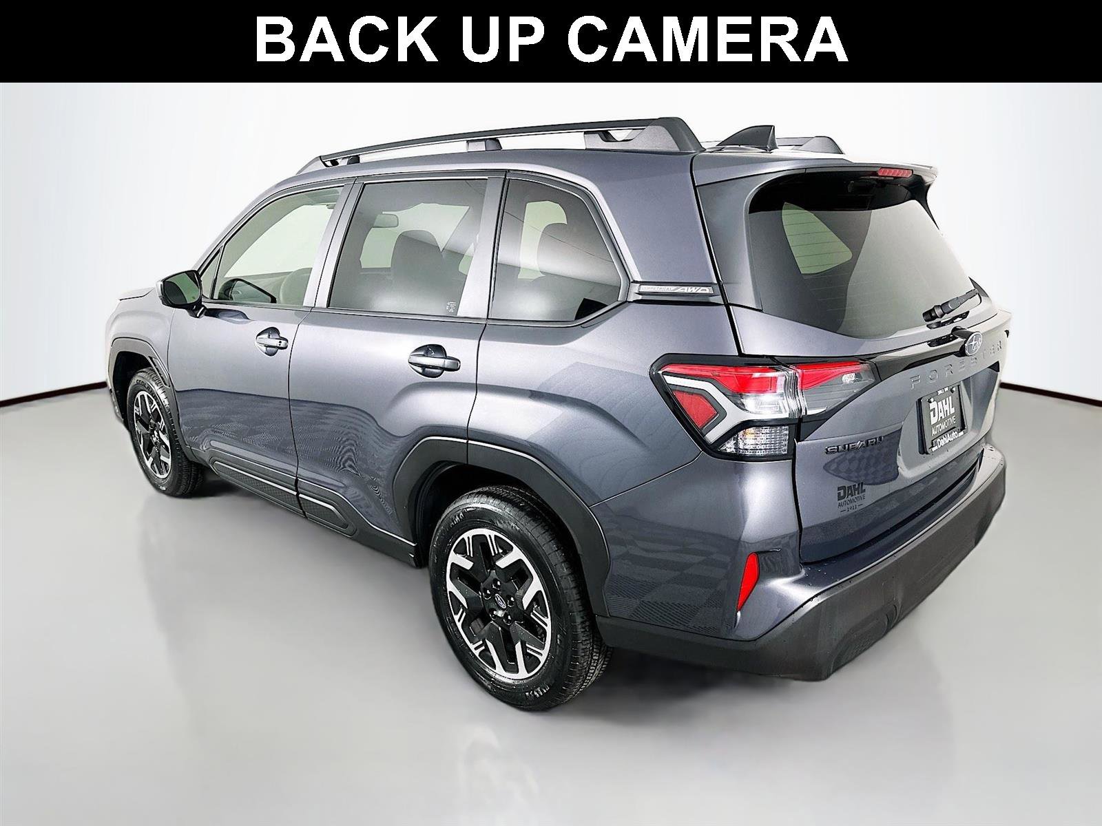 Used 2025 Subaru Forester Premium image 5