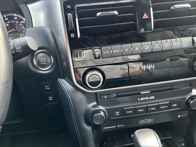 Used 2023 Lexus GX 460 Premium image 24