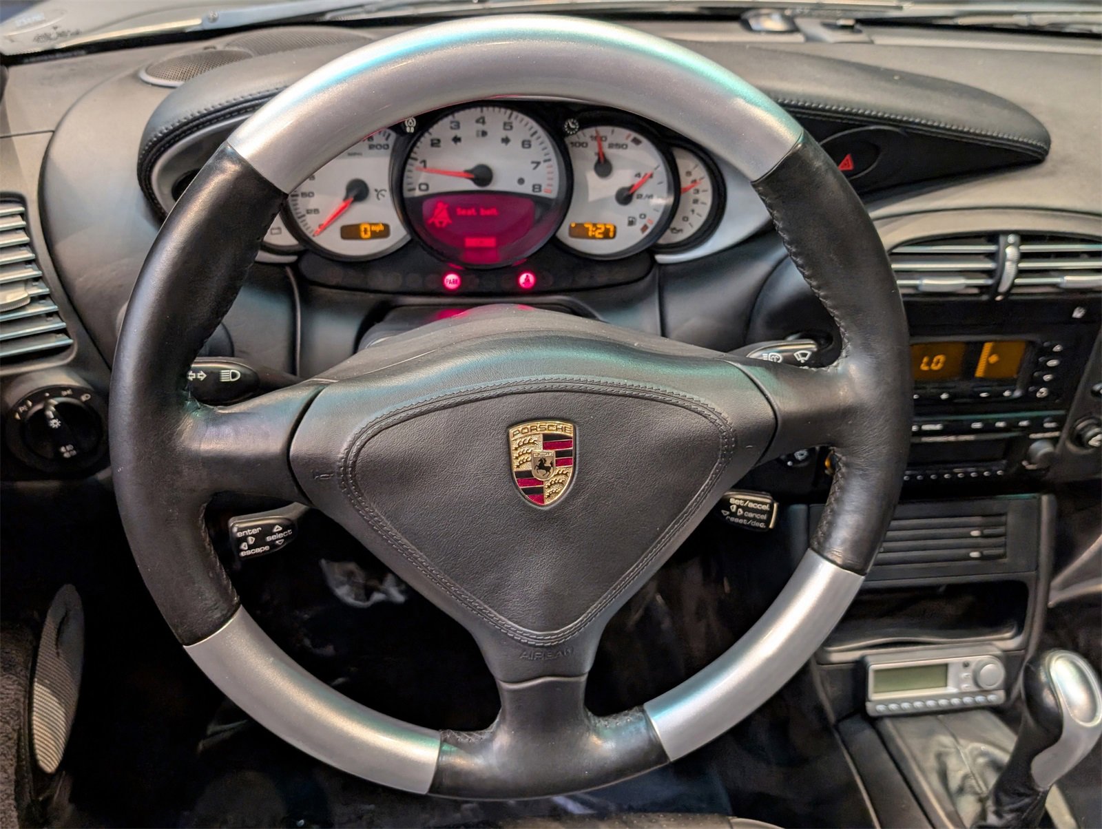 Used 2004 Porsche 911 Carrera 4S image 25